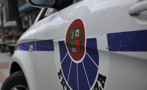 Detenida una pareja por dejar herido grave a un joven de una paliza en Sabino Arana