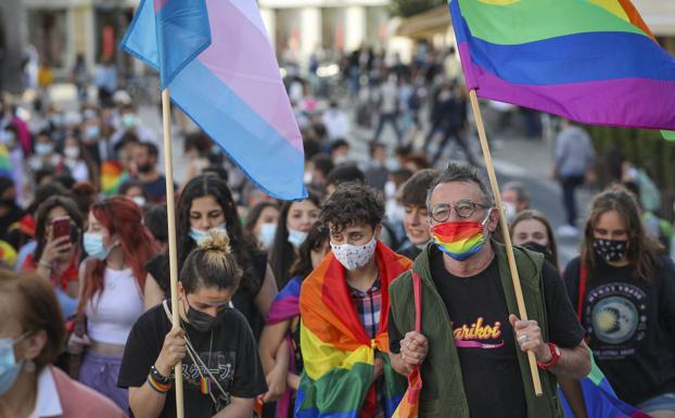 Las agresiones contra la comunidad LGTBI+ se triplican en cinco años en Álava