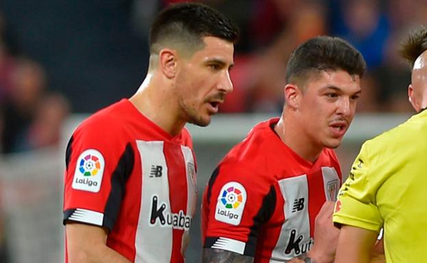 «Ander Capa askatu»: Yuri Berchiche se suma al grito de apoyo al lateral
