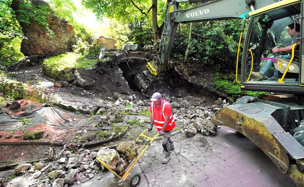 La gruta de La Florida será más grande y recuperará su cascada tras la reforma