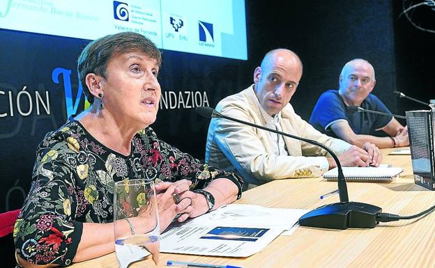 «No me fui por miedo sino por el hastío y el ambiente de delación»