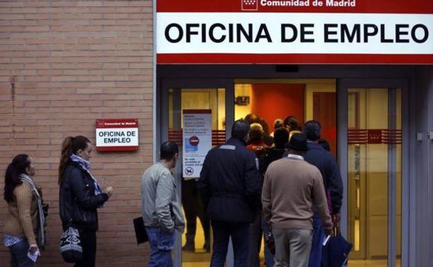 La ayuda del SEPE con menos de un año trabajado