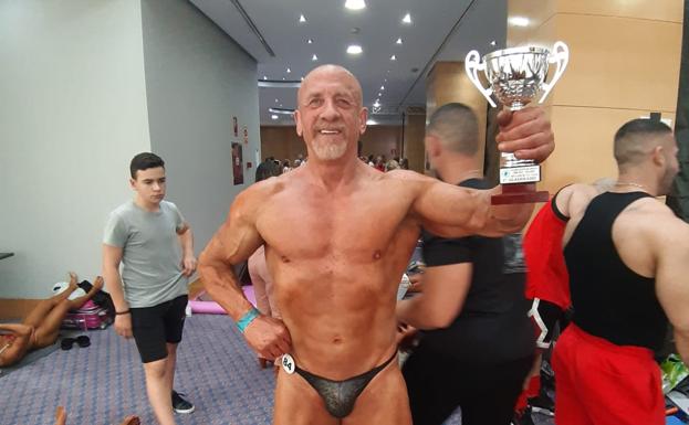 El bilbaíno Andrés Blasco, campeón de Europa máster de fisioculturismo