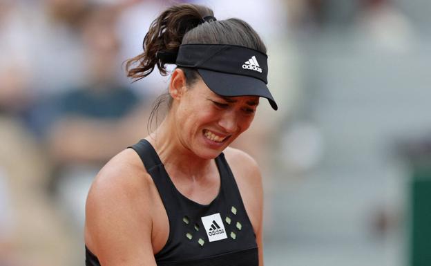 Muguruza no levanta cabeza