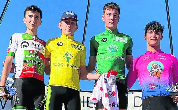 Íñigo Uría gana una etapa y acaba segundo en la Challenge Cintora de Soria