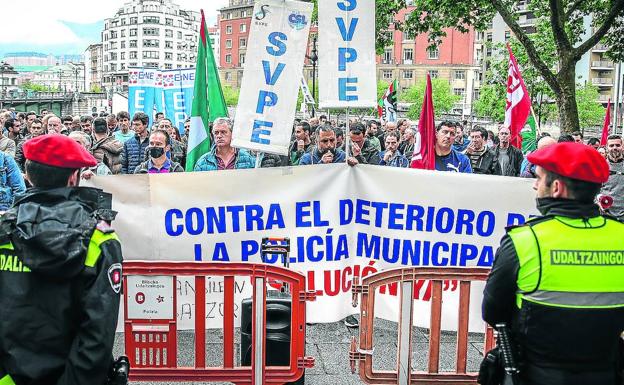 Sindicatos critican la reducción de efectivos en la Policía Municipal