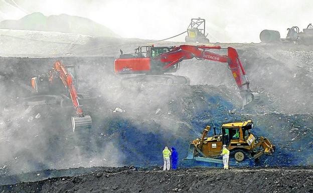 El Gobierno vasco reclama 29 millones al vertedero de Zaldibar