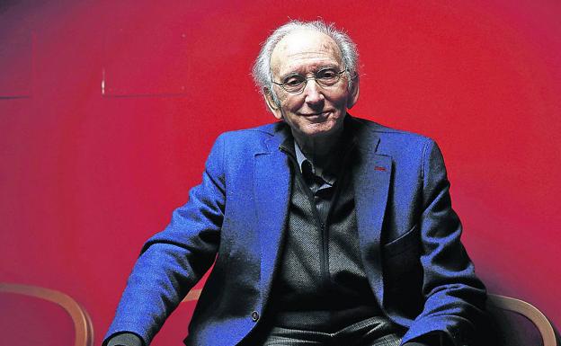 «En teatro falta libertad artística porque no hay libertad económica»