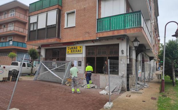 Forua inicia las obras para reconvertir el bar Torre Barri en su nuevo consultorio médico