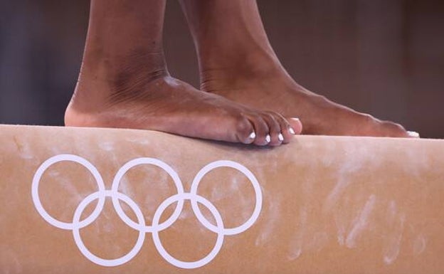 Golpes, tocamientos, obligadas a entrenar con huesos rotos... Un duro informe confirma graves abusos a gimnastas británicas