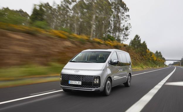 Prueba del Hyundai Staria 2022