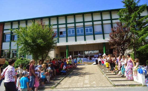 Urkabustaiz invertirá 1,6 millones en la mejora energética de la escuela