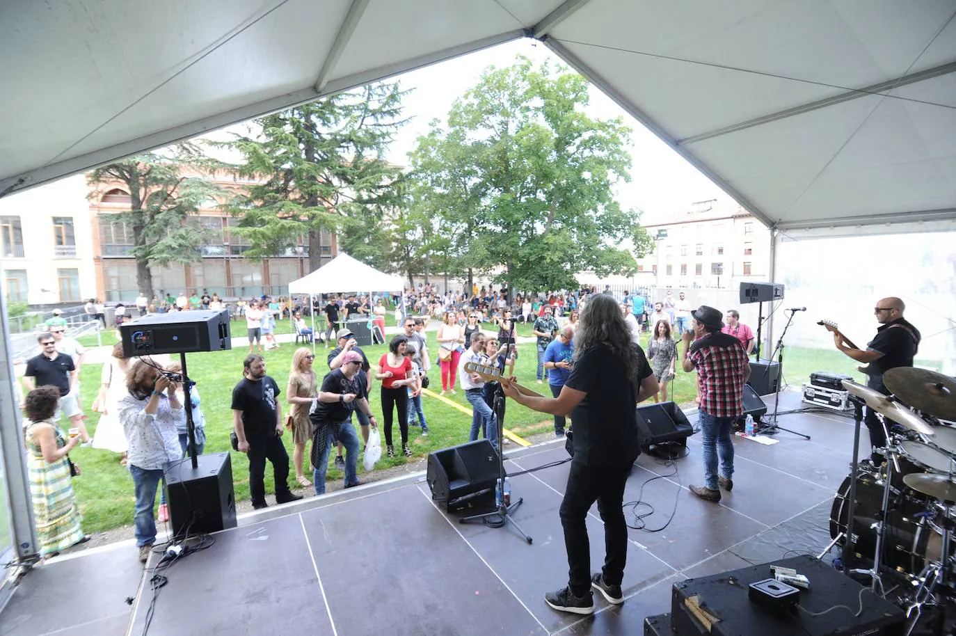 Previous performance at the Falerina Garden, which this summer brings back a program of concerts with Belar Sounds. 