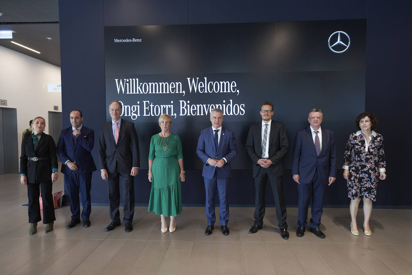 Así ha sido la visita de Urkullu a la sede central de Mercedes en Alemania