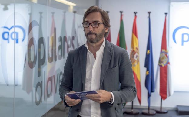 El PP denuncia la inseguridad en Vitoria, pide parar los pies a las bandas y perseguir la delincuencia