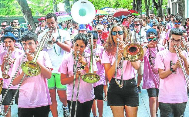 El jazz vuelve a tomar las calles de Vitoria