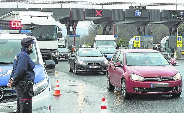 La autopista entre Bilbao y San Sebastián registra cerca de 600 accidentes al año