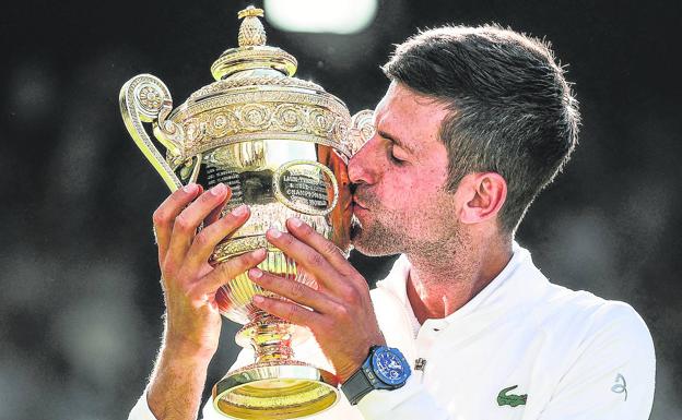 La sobriedad de Djokovic gana al genio de Kyrgios