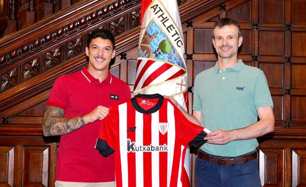 La renovación de Capa cierra dos años y medio de negociaciones y desencuentros