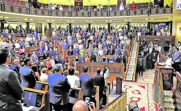 El terrorismo vuelve a fracturar a PP y PSOE en el recuerdo a Miguel Ángel Blanco