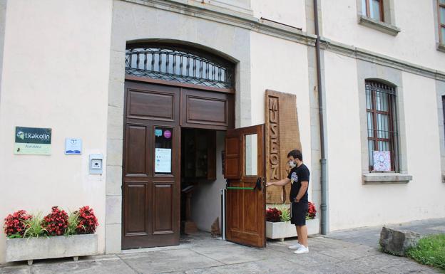 El Museo Etnográfico de Artziniega reabre sus puertas