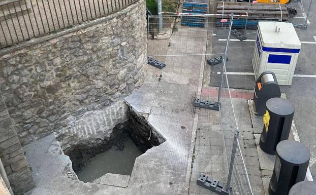 Salvatierra inicia la obra del nuevo ascensor entre Fueros y San Martín