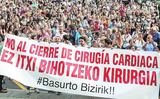 Osakidetza activa el traslado de la cirugía cardíaca de Basurto a Cruces