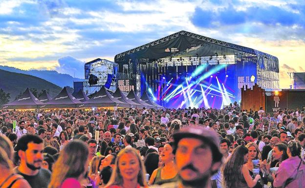 El aluvión de conciertos en Bizkaia dispara los costes y destapa la escasez de técnicos