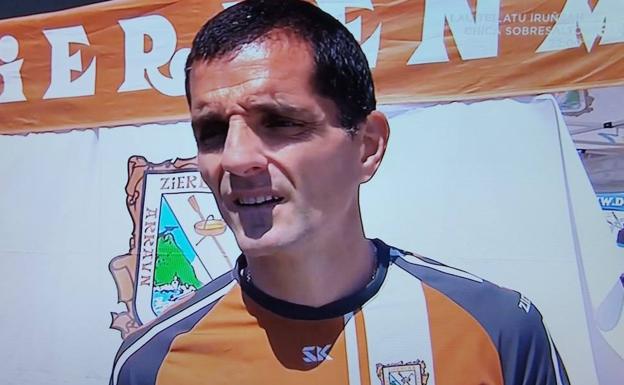 «No hemos dado la talla en las primeras regatas», reconoce el entrenador de Zierbena
