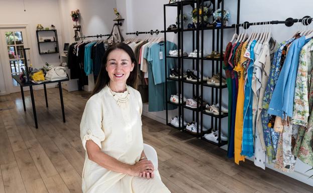 La «salvación» de Paloma: la tienda de Getxo que viste desde adolescentes hasta abuelas