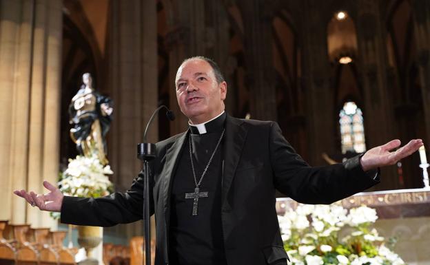 El obispo pide «soluciones» ante la «creciente inseguridad» en Vitoria