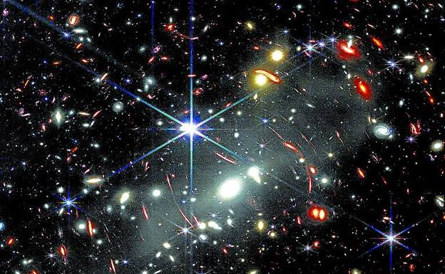 La ciencia vasca se asoma al origen del universo a través del James Webb | El Correo