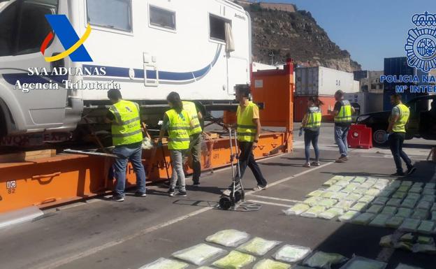 Histórica operación antidroga: 534 kilos de cocaína en una autocaravana con destino a Euskadi