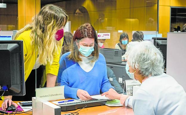 Las diputaciones recurren al Concierto para marcar diferencias con el Estado