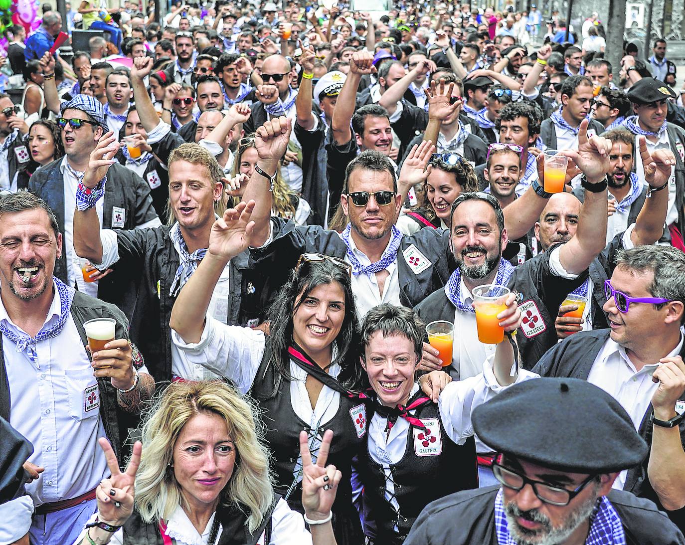 Yo soy Batasuna ¡y tú no, y tú no!