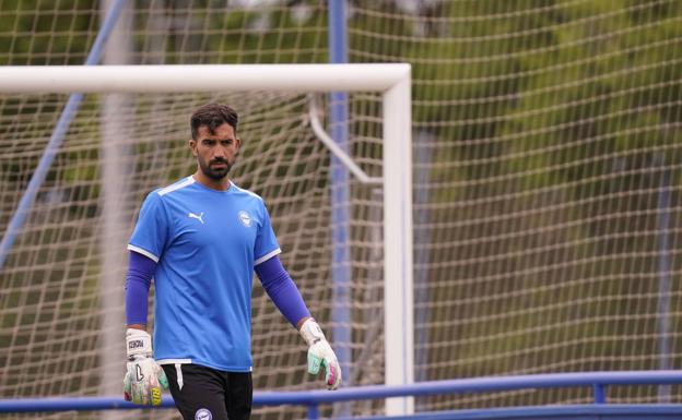 Pacheco llega a Almería para fichar por el equipo andaluz