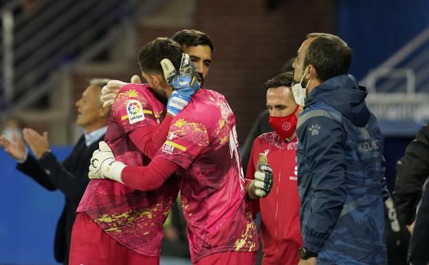 Nuevos tiempos en la portería del Alavés