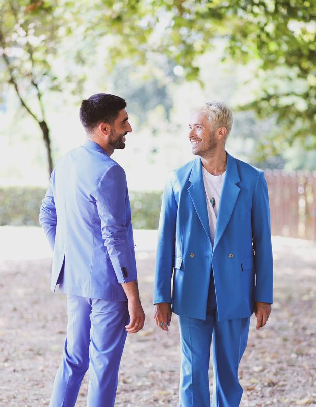 La boda de Rubén y Jorge en Amorebieta: su guiño estilístico al mar Caribe y al Cantábrico