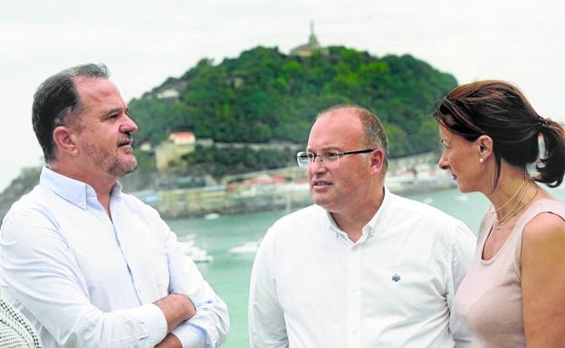 El PP pide a Urkullu que «resarza moralmente» a quienes tuvieron que huir de Euskadi por ETA