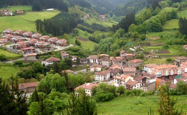 Fallece un trabajador forestal de 47 años en un accidente laboral en Zeanuri