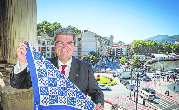 «Que la alegría sea desbordante, pero que no nos desborde. No hagamos tonterías»