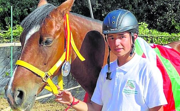 El jinete Mikel Zufiaurre, al Mundial de rutas ecuestres