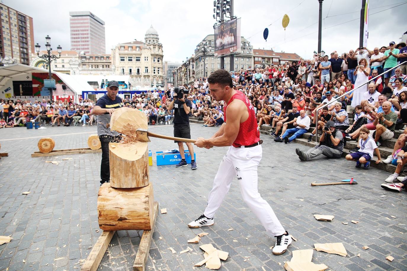 Los Herri Kirolak inundan el Arriaga