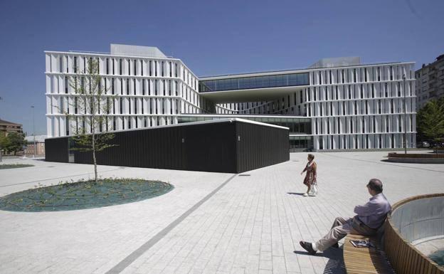 El Ayuntamiento renovará la página web municipal y reforzará su seguridad digital