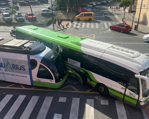 Vuelve el tranvía entre La Casilla y Euskalduna tras 12 horas interrumpido por un accidente con un 'bizkaibus'
