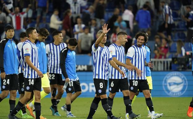 Con estos bueyes tenemos que arar