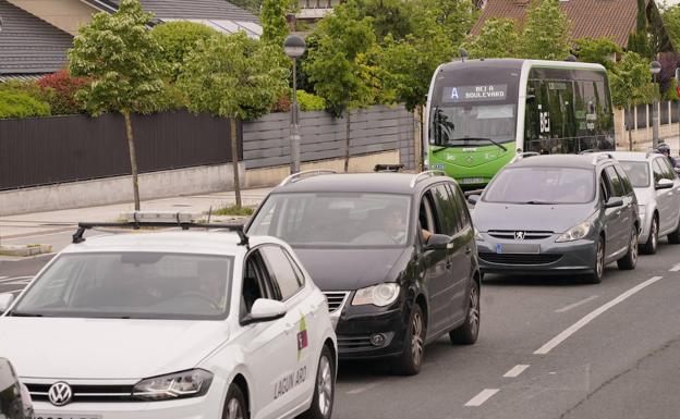 El PP pide rebajar un 10% el impuesto de circulación en Vitoria