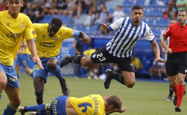 El Alavés quiere reencontrarse con el balón en el exigente Anxo Carro