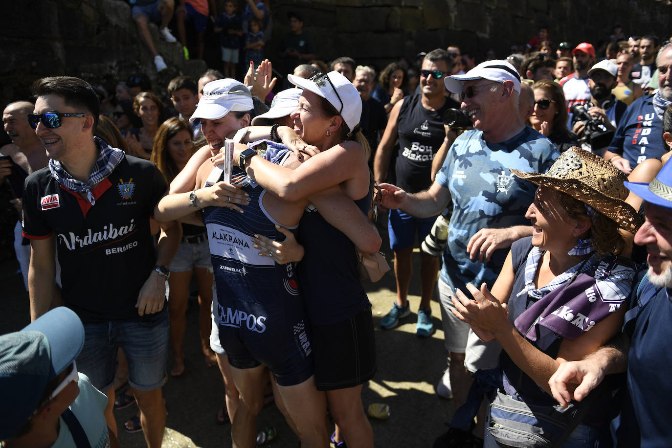 Bermeo se exhibe en la Bandera de La Concha