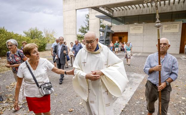 Los benedictinos se despiden de Estíbaliz